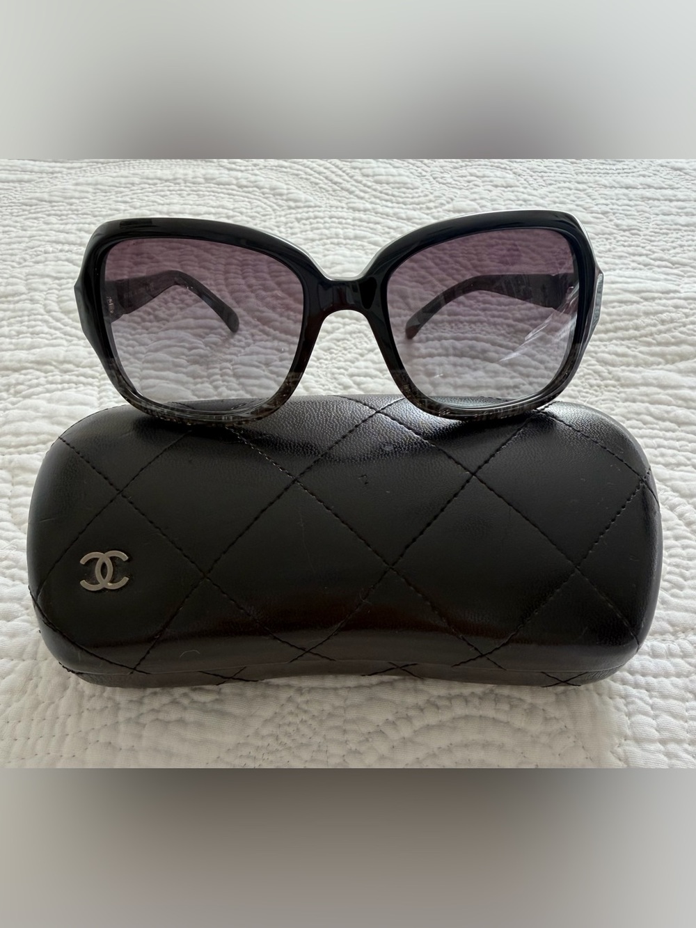 CHANEL 5177 C1195 3C Black Gray Plaid Gradient CC Logo Sunglasses